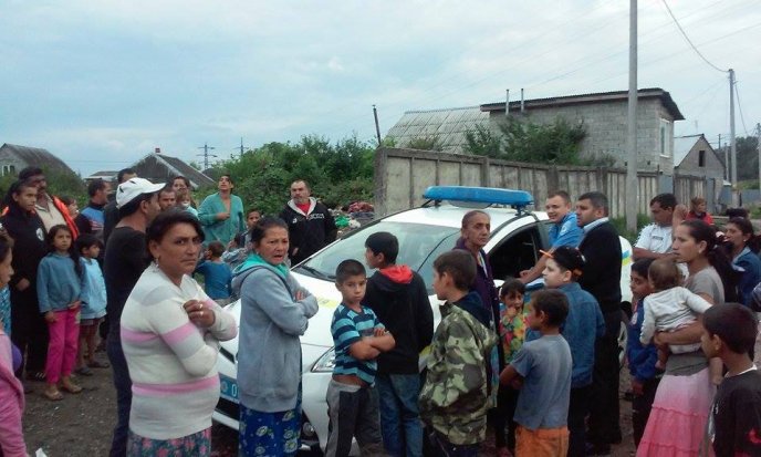 У мікрорайоні Радванка лікарка швидкої допомоги не хотіла оглянути однорічну дитину – 03