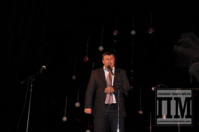 У Мукачеві вшановували представників найпочеснішої професії (ФОТО) – 11 У Мукачеві вшановували представників найпочеснішої професії (ФОТО) – 11