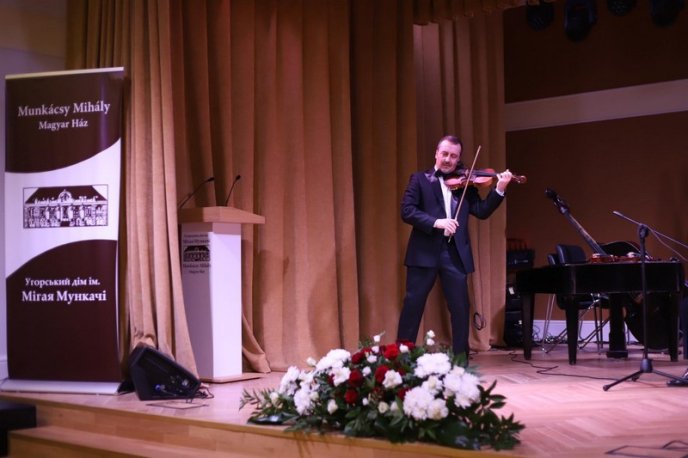 У Мукачеві відкрили Угорський дім – 03 У Мукачеві відкрили Угорський дім – 03