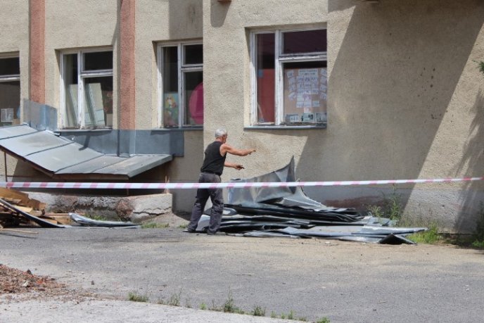 У Мукачеві розпочалась реконструкція ЗОШ №8 – 02