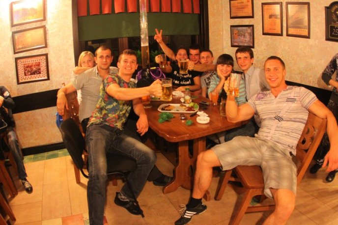 Мукачівці святкували перемогу збірної України до самого ранку (ФОТОРЕПОРТАЖ) – 04