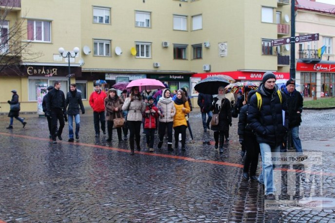 Мукачівці намагались розгадати секрет невідомого пам’ятника на вулиці Пушкіна (ФОТОРЕПОРТАЖ) – 21