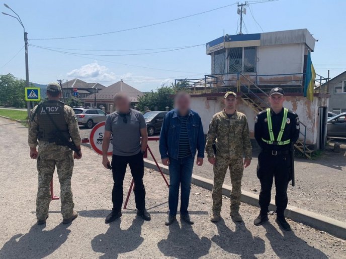 Прикордонники затримали 4 ухилянтів – 03