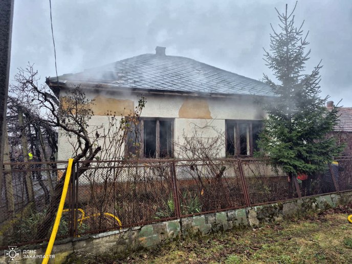 У кімнаті виявили два тіла: на Закарпатті сталася трагедія – 01