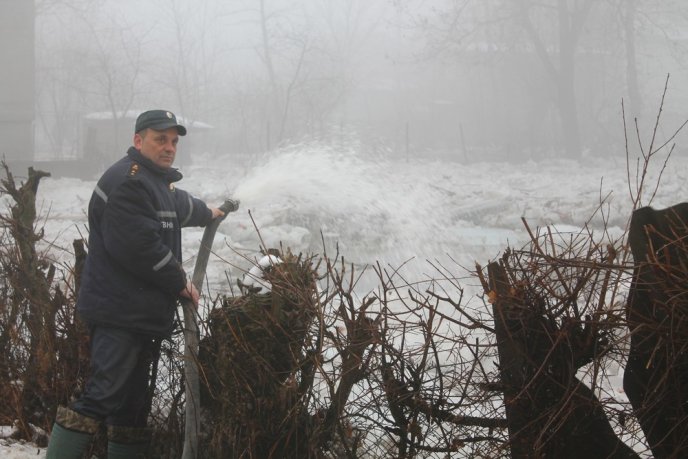 На Закарпатті внаслідок негоди підтопленими залишаються 525 дворогосподарств – 03
