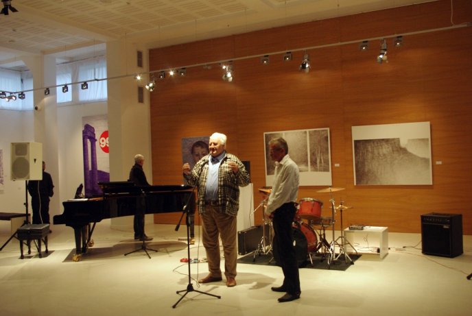 В Ужгороді відкрилась виставка малюнків, які виконані кульковою ручкою (ФОТО) – 03