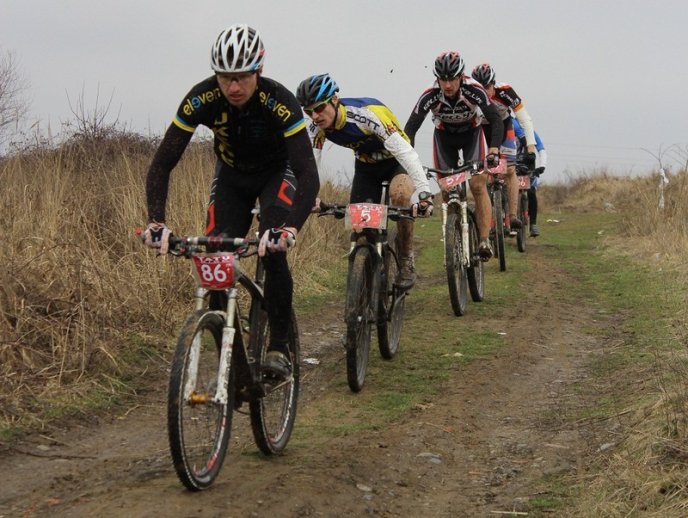 На Радванському кар’єрі змагались велосипедисти у дисципліні крос-кантрі (ФОТО) – 08 На Радванському кар’єрі змагались велосипедисти у дисципліні крос-кантрі (ФОТО) – 08
