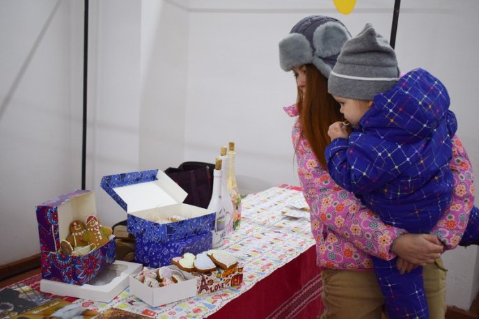 Сьогодні в Ужгороді розпочався фестиваль пряників – 04