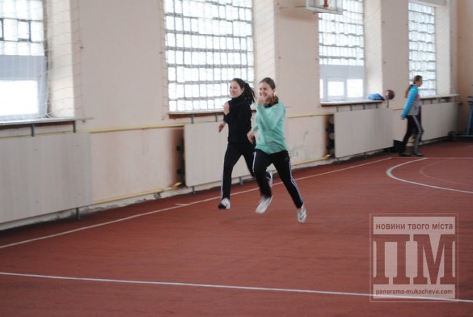 У Мукачеві стартував дитячо-юнацький турнір з легкої атлетики (ФОТО) – 02