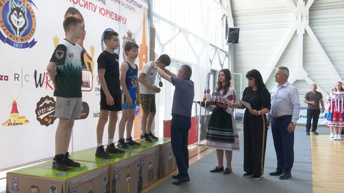 У Тячеві пройшов міжнародний турнір з греко-римської боротьби – 03