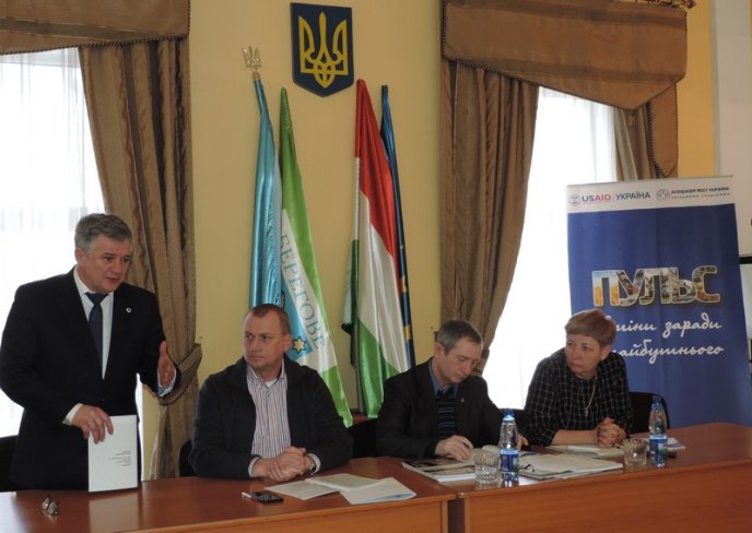 Берегово ініціює створення ОТГ спільно з навколишніми селами – 03