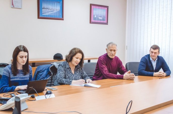 УжНУ та ужгородське підприємство «Інтерфіл» обговорили можливу співпрацю – 08