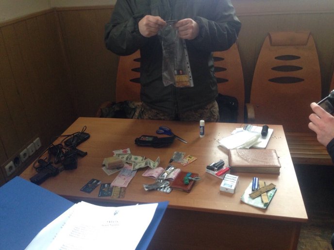 Військова прокуратура за отримання хабара затримала начальника медичної служби одного з батальйонів 128-ої бригади – 04