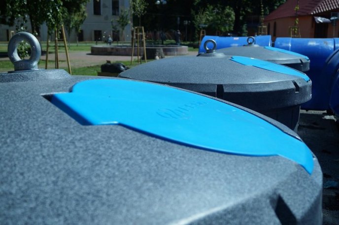 У Мукачеві знову встановлять підземні контейнери для сміття – 02 У Мукачеві знову встановлять підземні контейнери для сміття – 02