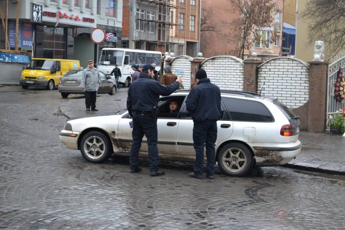 Патрульні поліцейські провели «годину попереджень» – 04