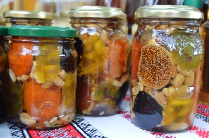 В Ужгороді стартував фестиваль "Медовий спас" – 11