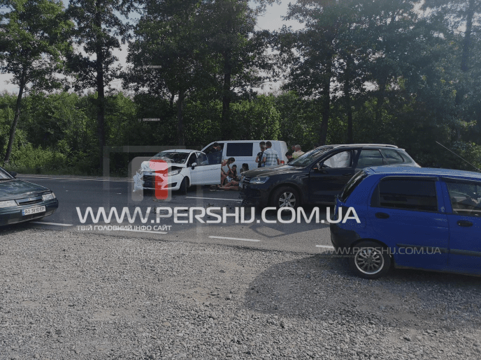 На Мукачівщині сталася аварія: авто сильно пошкоджені – 04