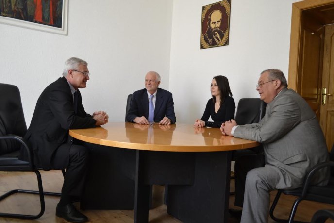 У Мукачеві обговорили стан ММКП "Мукачівводоканал" та можливість його модернізації (ФОТО) – 05