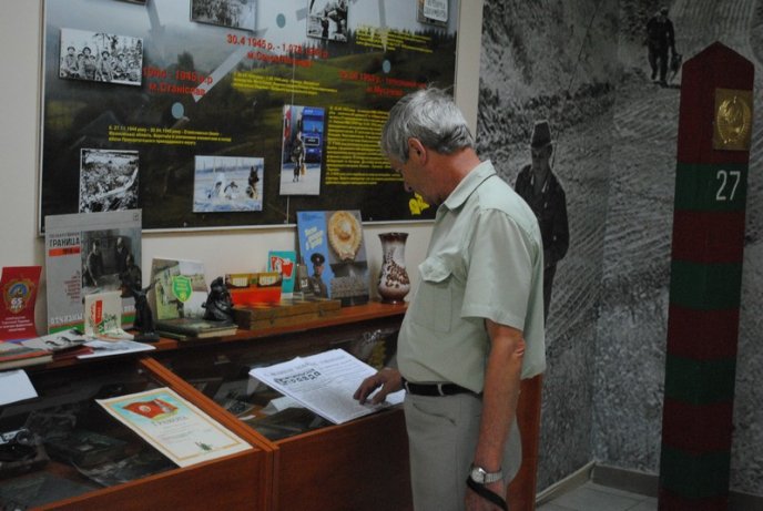 Напередодні свята начальник Мукачівського прикордонного загону запросив до себе журналістів (ФОТО) – 06