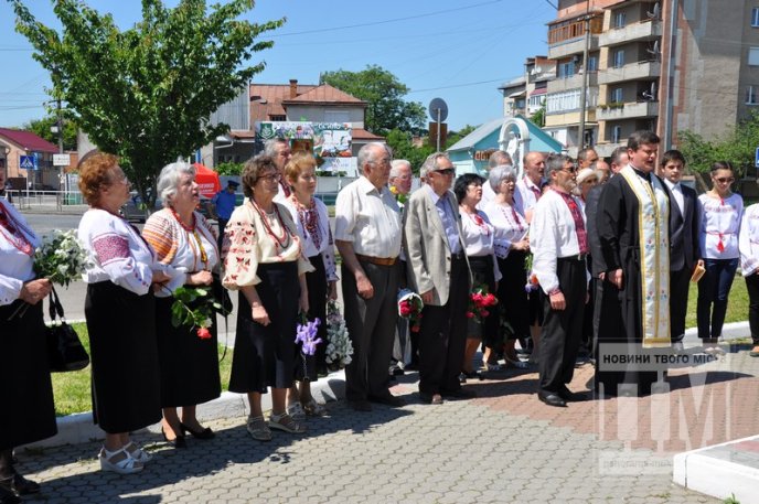 У Мукачеві відбулася панахида, приурочена річниці перепоховання Тараса Шевченка (ФОТО) – 19