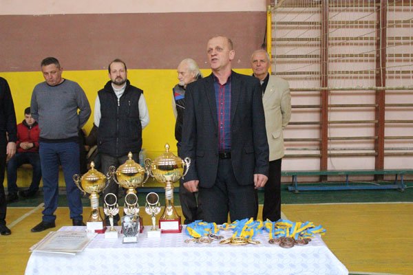 Кубок Шеверів у Дубовому вибороли волейболісти з Перечина – 01