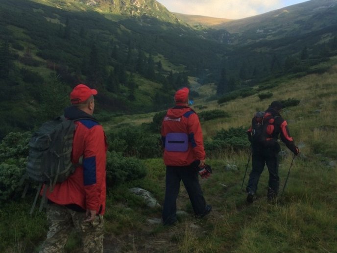 Молодому туристу на Рахівщині довелося надавати екстренну медичну допомогу – 01