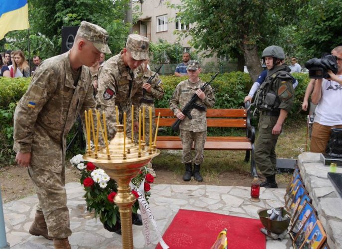 В Ужгороді відкрили меморіал пам’яті бійців АТО – 29