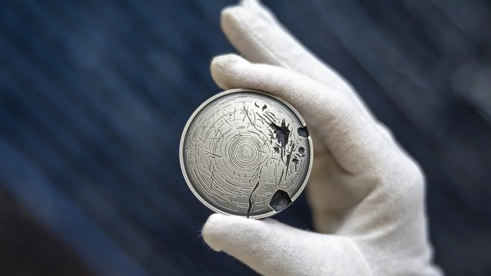 Випущено унікальні срібні 20 гривень до Дня Незалежності України – 02
