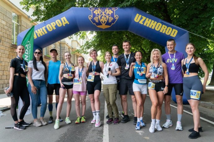В Ужгороді сьогодні відбувся благодійний забіг – 04