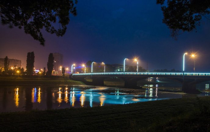 У мережі з’явились вражаючі фото Ужгорода з висоти пташиного польоту – 02