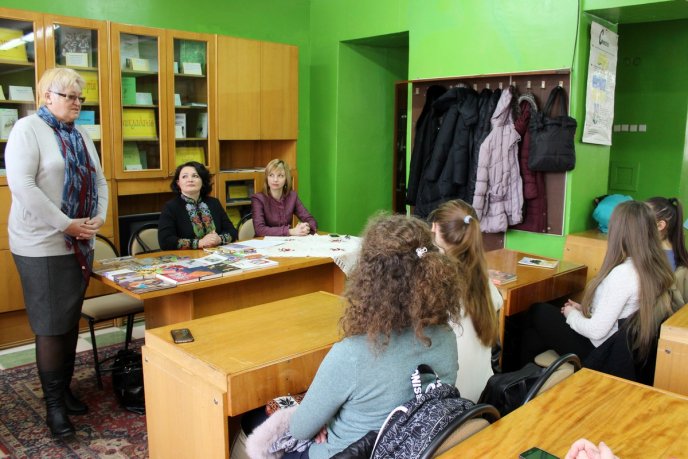 В рамках проекту "Все Закарпаття читає дітям"  презентували найкращі поетичні видання краю за рік – 01 В рамках проекту "Все Закарпаття читає дітям"  презентували найкращі поетичні видання краю за рік – 01