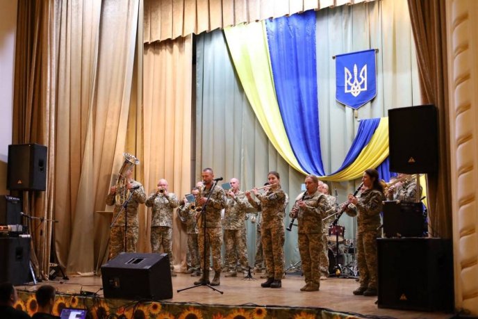 У Сваляві провели урочистий захід щодо вшанування захисників України – 04