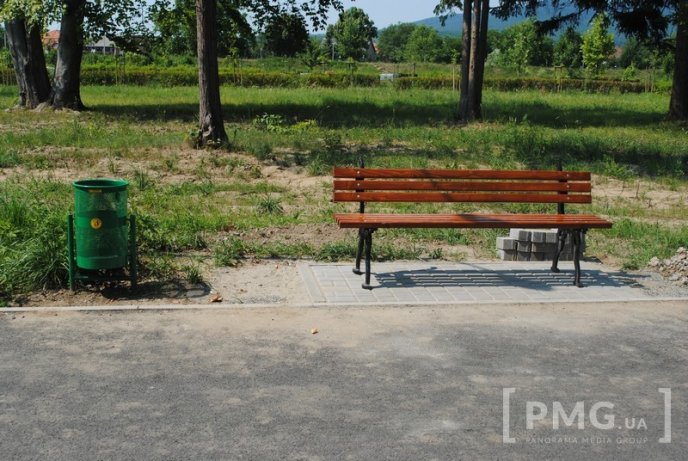 Парк Перемоги у Мукачеві: робота по облаштуванню триває – 17 Парк Перемоги у Мукачеві: робота по облаштуванню триває – 17