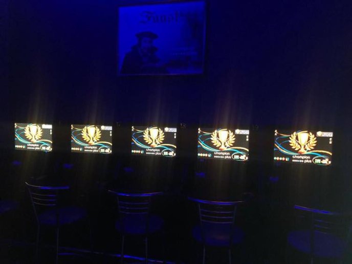 Поліція відреагувала на повідомлення в соцмережі щодо функціонування грального закладу у Мукачеві – 01