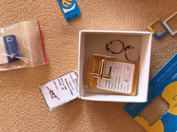 Поліцейські знайшли в домі закарпатця пістолет, гвинтівку та чимало набоїв – 03