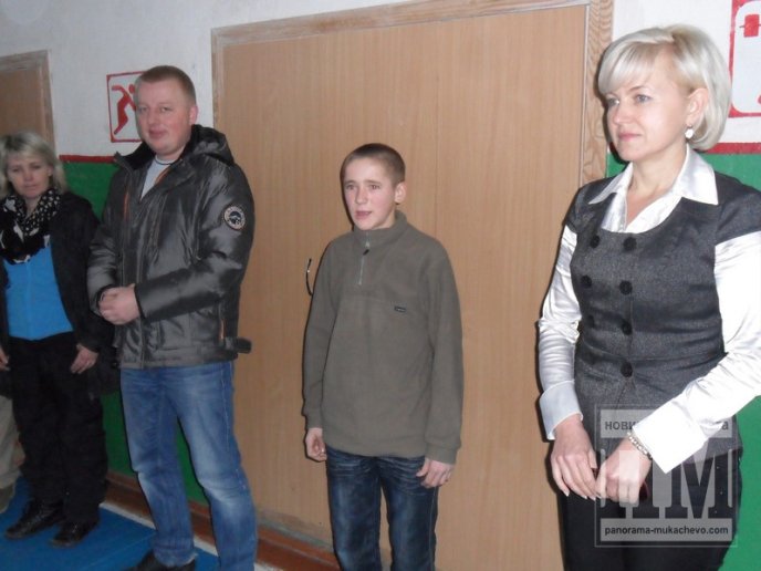 "Різдвяну радість" закарпатським дітям-сиротам дарують благодійники з Норвегії (ФОТО) – 07