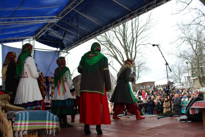 На Закарпатті відгуляли сьомі "Коляди в старому селі" – 25 На Закарпатті відгуляли сьомі "Коляди в старому селі" – 25