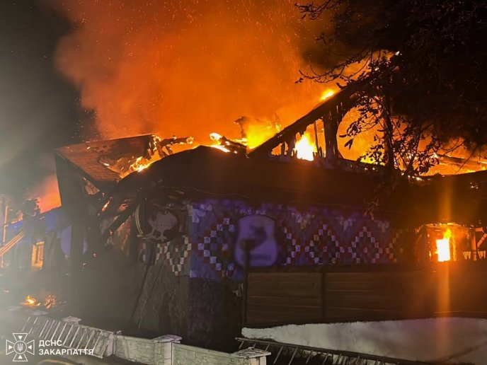 Рятувальники надали інформацію, що могло бути осередком пожежі в ресторані – 01