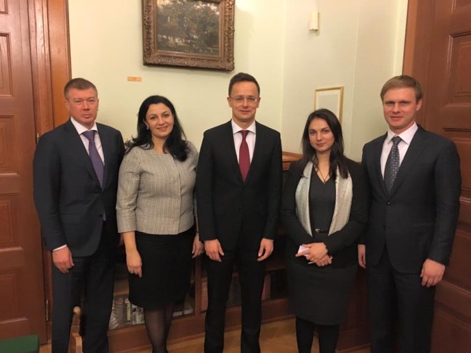 Валерій Лунченко взяв участь у зустрічах народних депутатів України з угорськими політиками – 01