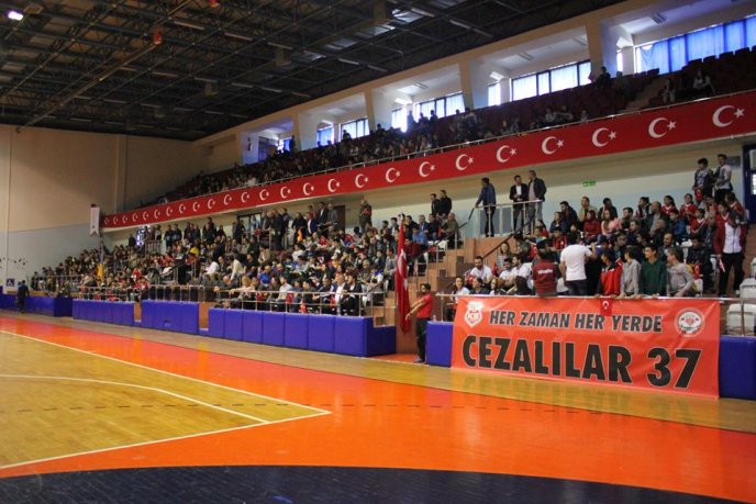 Гандболістки з Ужгорода вдруге поступились суперницям з Туреччини – 04