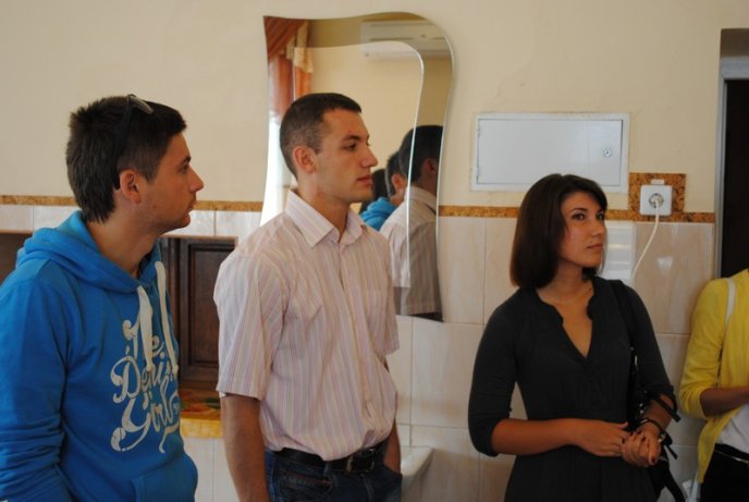 До Мукачівського дитбудинку-інтернату завітали журналісти з подарунками (ФОТОРЕПОРТАЖ)  – 36