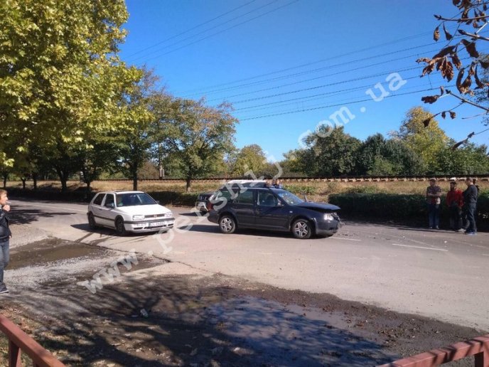 У Мукачеві поблизу автовокзалу сталася аварія – 02