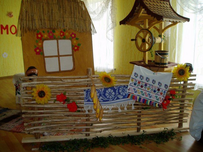 Мукачівський коледж влаштував власну передсвяткову ярмарку (ФОТОРЕПОРТАЖ) – 02