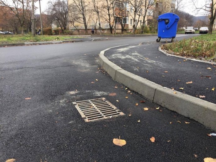 У Мукачеві завершили капремонт шести внутрішньоквартальних проїздів – 04