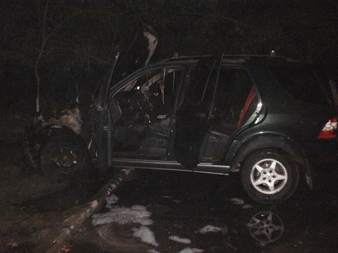 Джип "Мерседес" в Ужгороді могли підпалити, поліція відкрила кримінальну справу – 01
