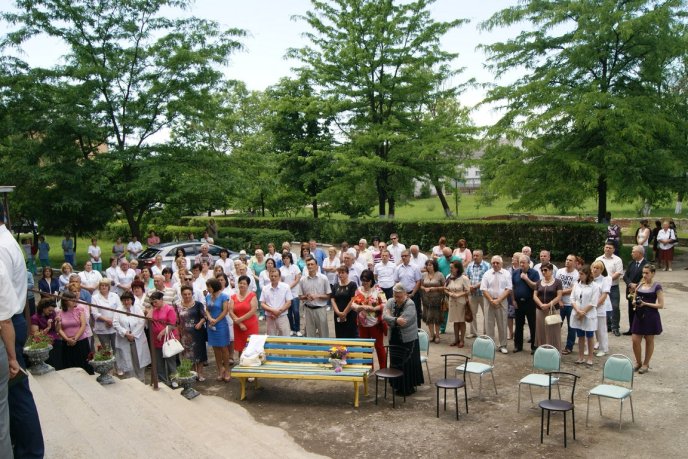 В Іршавській ЦРЛ встановили пам’ятну дошку колишньому керівнику лікарні – 03