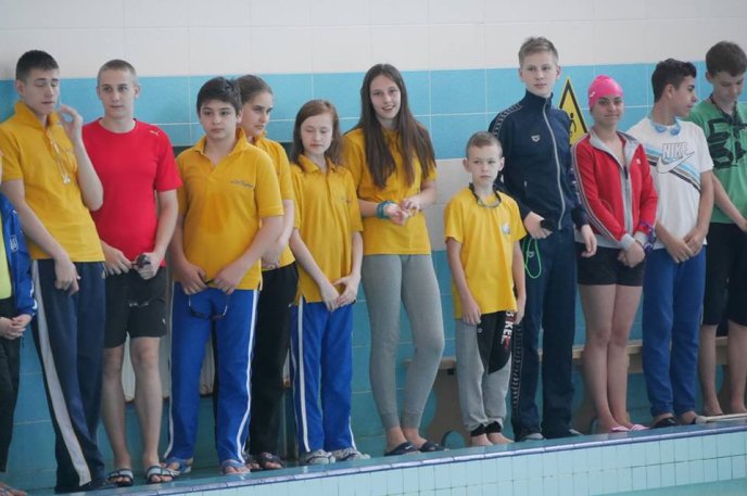 В Ужгороді відбулась першість області з плавання – 03