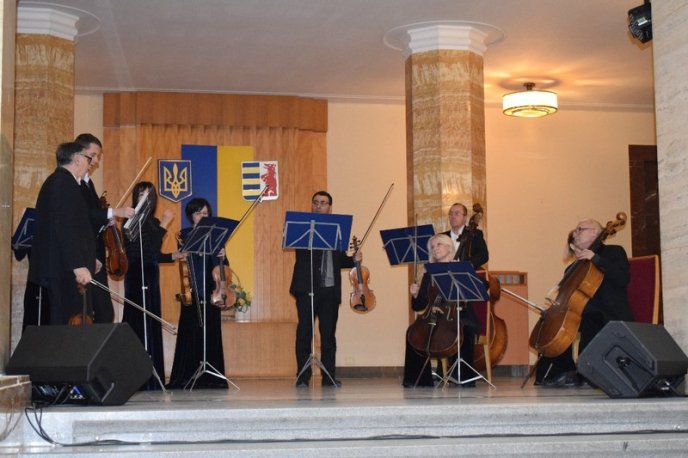 Як в Ужгороді відзначали День місцевого самоврядування – 01