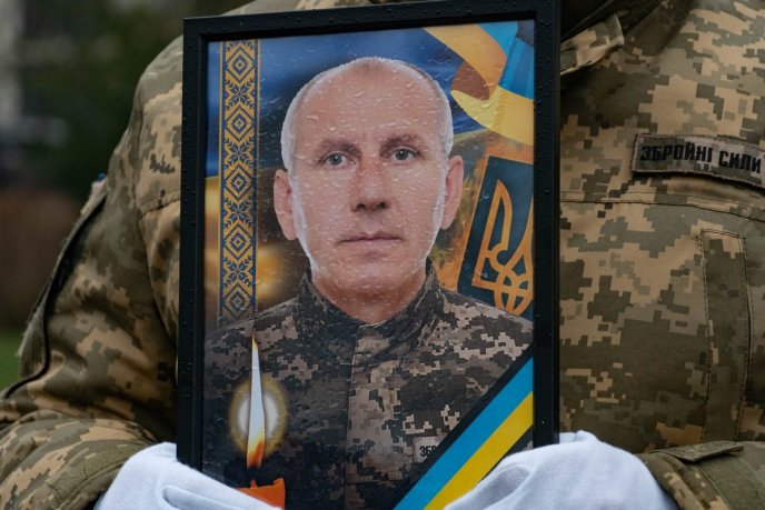 До війни працював вчителем: в Ужгороді поховали Героя – 01