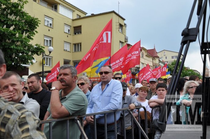 Петро Порошенко у Мукачеві презентував свою передвиборчу програму "Жити по-новому" (ФОТОРЕПОРТАЖ) – 19